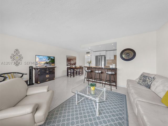 4008 Berkshire A 4008, Deerfield Beach, FL 33442