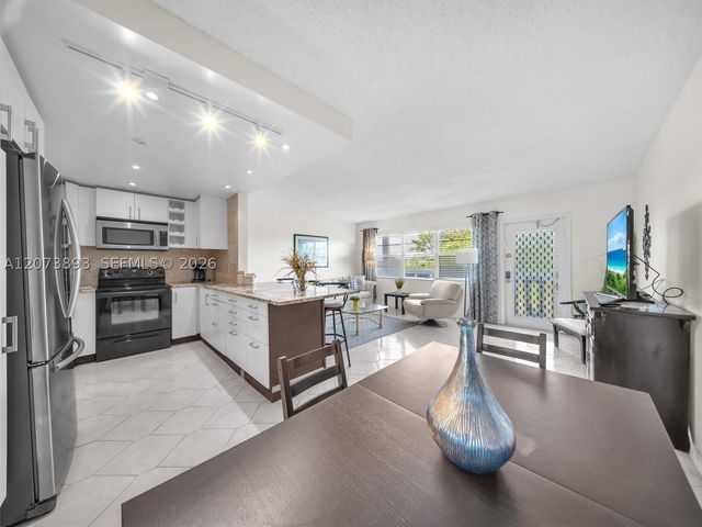 4008 Berkshire A 4008, Deerfield Beach, FL 33442