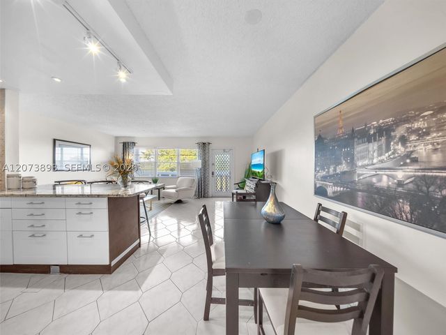 4008 Berkshire A 4008, Deerfield Beach, FL 33442