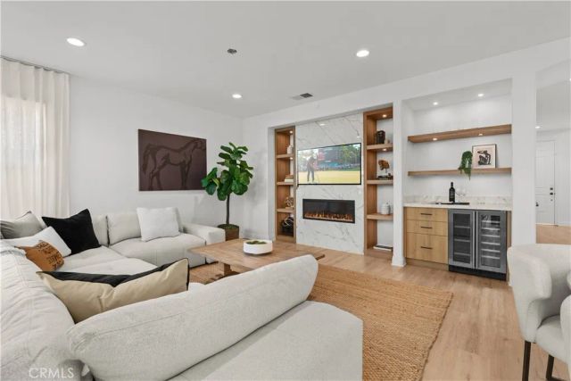 3438 Aries Court, Santa Ana, CA 92704