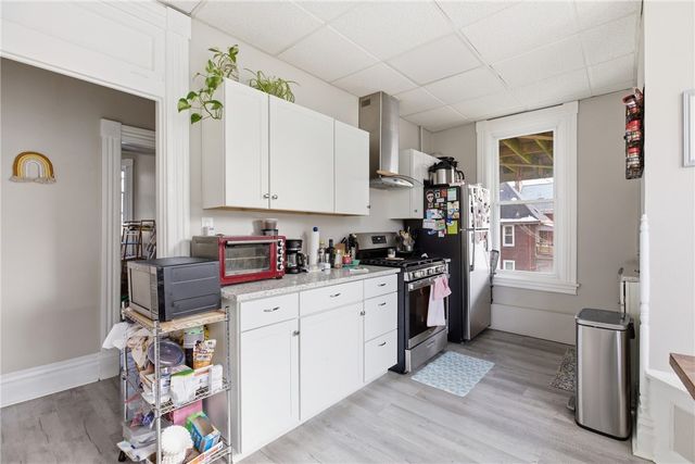 214 Biddle Ave, Wilkinsburg, PA 15221