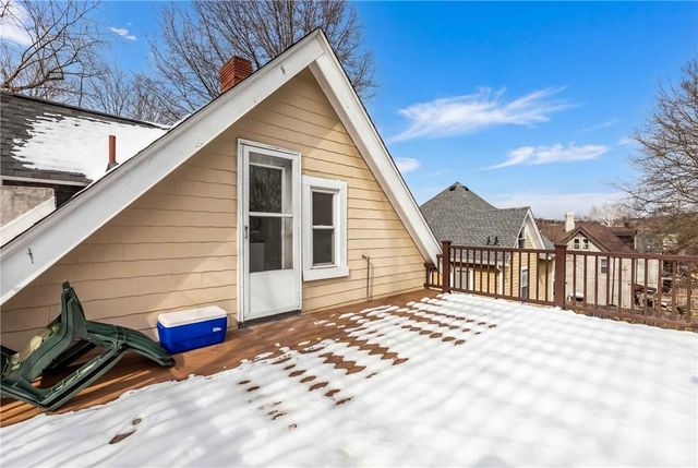 214 Biddle Ave, Wilkinsburg, PA 15221