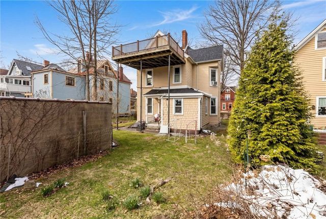 214 Biddle Ave, Wilkinsburg, PA 15221