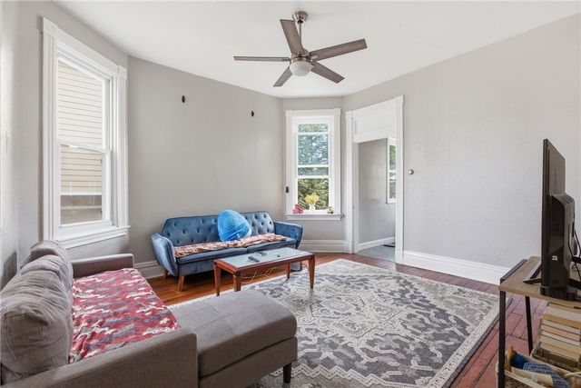 214 Biddle Ave, Wilkinsburg, PA 15221