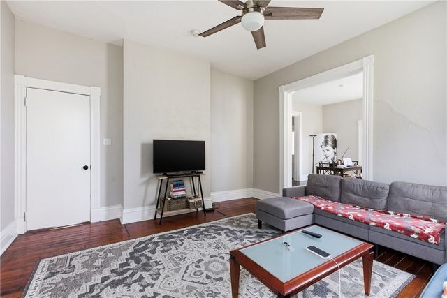 214 Biddle Ave, Wilkinsburg, PA 15221