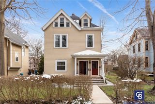 214 Biddle Ave, Wilkinsburg, PA 15221