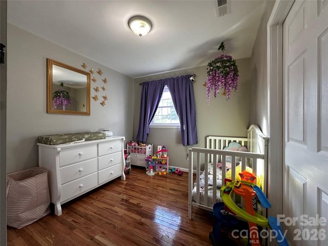 110 Winchester Drive, Lenoir, NC 28645
