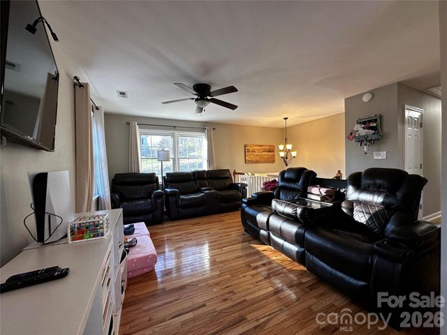 110 Winchester Drive, Lenoir, NC 28645