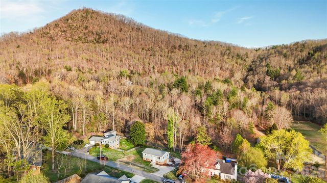 110 Winchester Drive, Lenoir, NC 28645