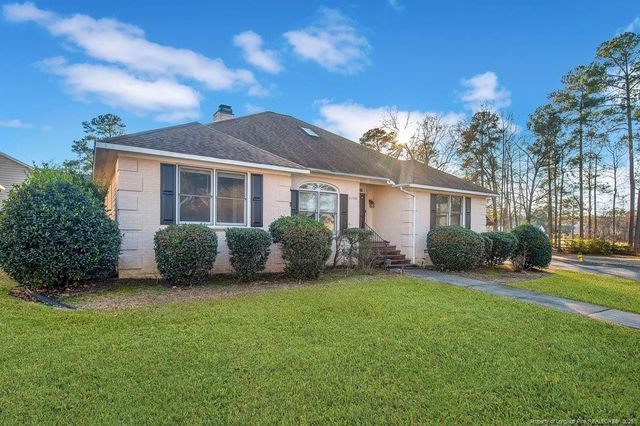 6208 Falkland Court, Fayetteville, NC 28311