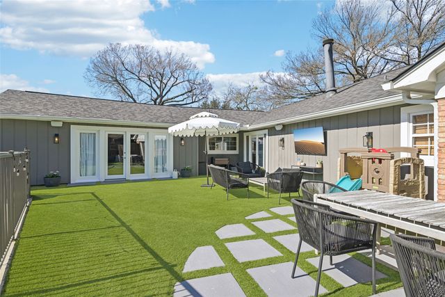 10250 Timber Trail Drive, Dallas, TX 75229