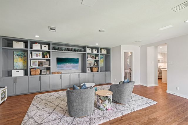 10250 Timber Trail Drive, Dallas, TX 75229