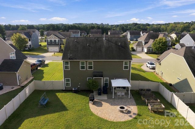 5857 McClintock Drive, Denver, NC 28037