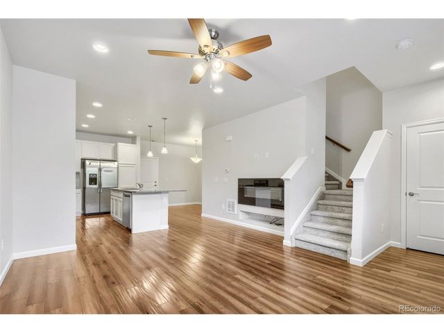 508 E Dry Creek Pl, Littleton, CO 80122