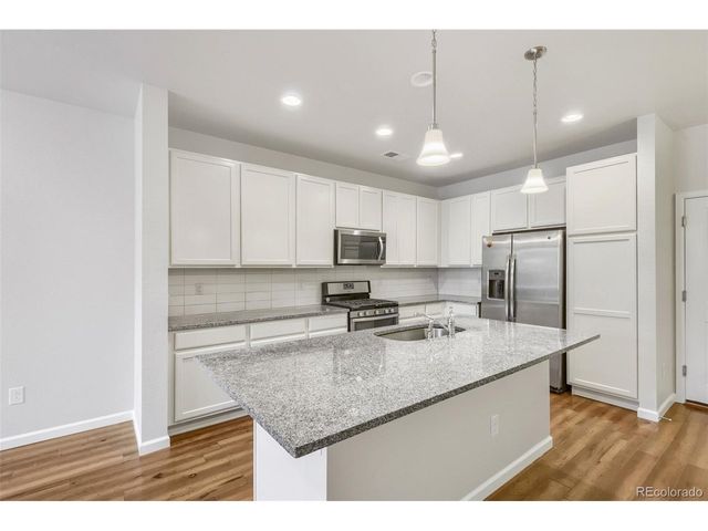 508 E Dry Creek Pl, Littleton, CO 80122
