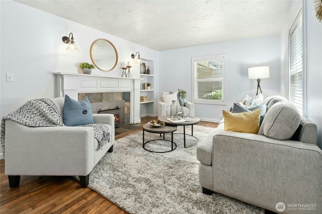 6311 216TH Street SE, Woodinville, WA 98072