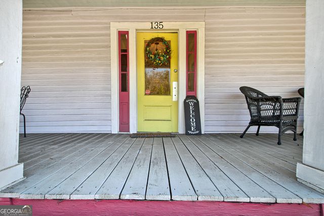 135 Glynn Street N, Fayetteville, GA 30214