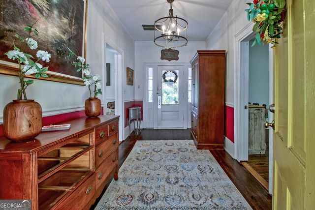 135 Glynn Street N, Fayetteville, GA 30214