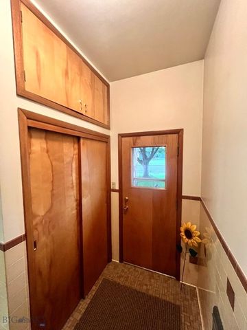 805 E Orr Street, Dillon, MT 59725