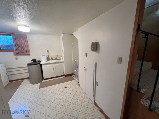 805 E Orr Street, Dillon, MT 59725