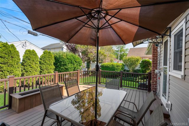 895 Iris Drive, Bellmore, NY 11710