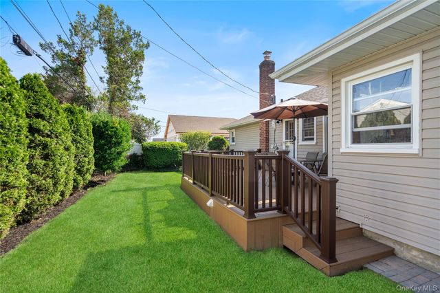 895 Iris Drive, Bellmore, NY 11710