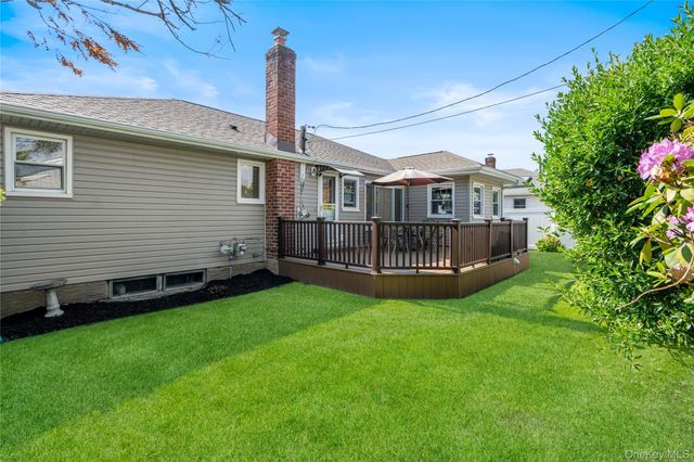 895 Iris Drive, Bellmore, NY 11710