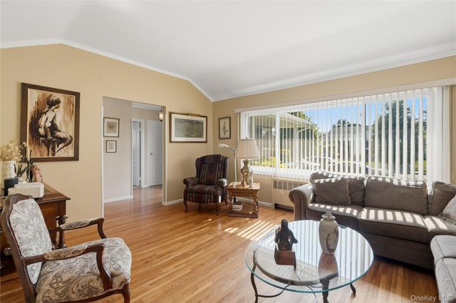 895 Iris Drive, Bellmore, NY 11710
