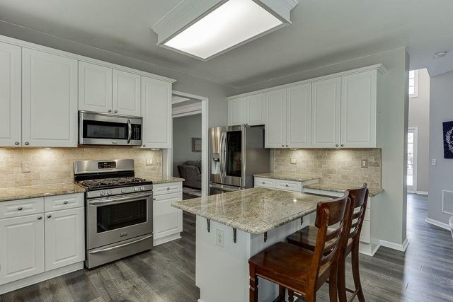 2032 Shin NE Court, Buford, GA 30519