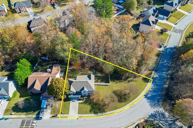 2032 Shin NE Court, Buford, GA 30519