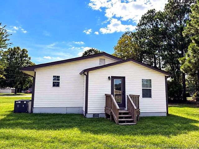 3632 Pine Cone Lane, Fayetteville, NC 28306