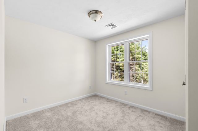 28 Bumblebee Dr., Plymouth, MA 02360