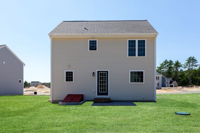 28 Bumblebee Dr., Plymouth, MA 02360