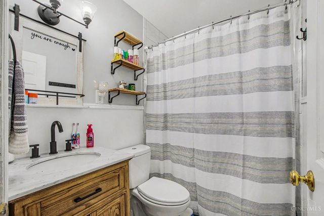 5487 Belcross Court, Green Twp, OH 45238