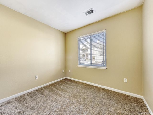 8369 S Independence Circle 101, Littleton, CO 80128