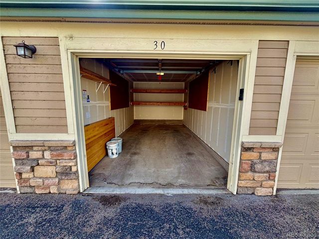 8369 S Independence Circle 101, Littleton, CO 80128