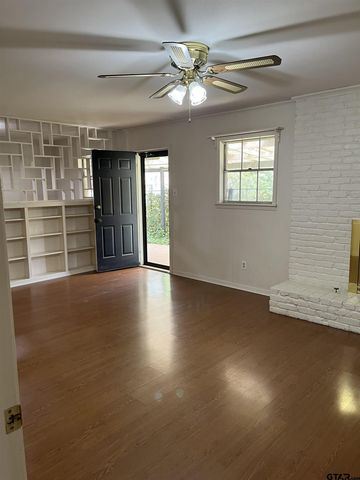 2608 Shenandoah Dr, Tyler, TX 75701