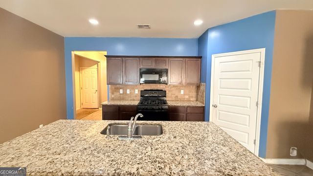 2357 Cornell Circle, Mcdonough, GA 30253