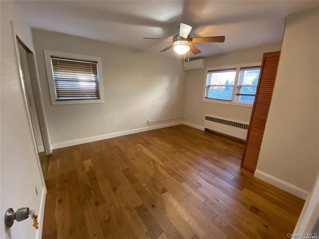 541 E Park Avenue 1st Floor, Long Beach, NY 11561