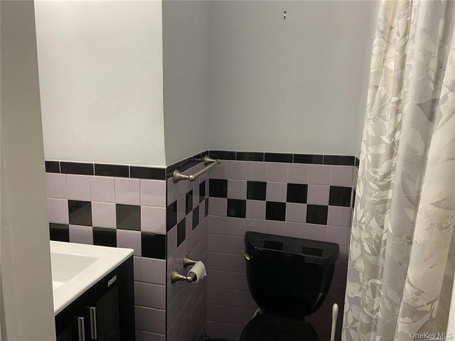 541 E Park Avenue 1st Floor, Long Beach, NY 11561