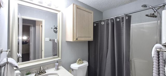 1415 Kynette Drive, Euless, TX 76040