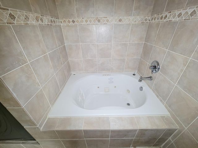 10811 Richmond Avenue 47, Houston, TX 77042