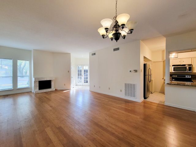 10811 Richmond Avenue 47, Houston, TX 77042