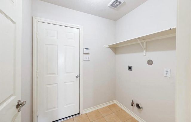 16639 Barrett Post Lane, Houston, TX 77095