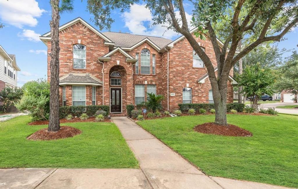 16639 Barrett Post Lane, Houston, TX 77095