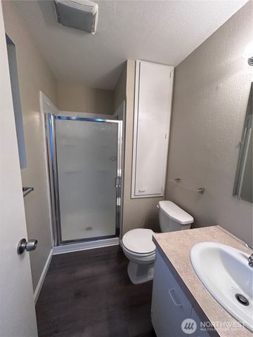 9139 NE 142nd Way, Kirkland, WA 98034