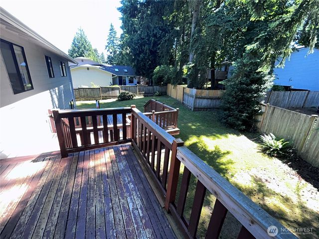 9139 NE 142nd Way, Kirkland, WA 98034