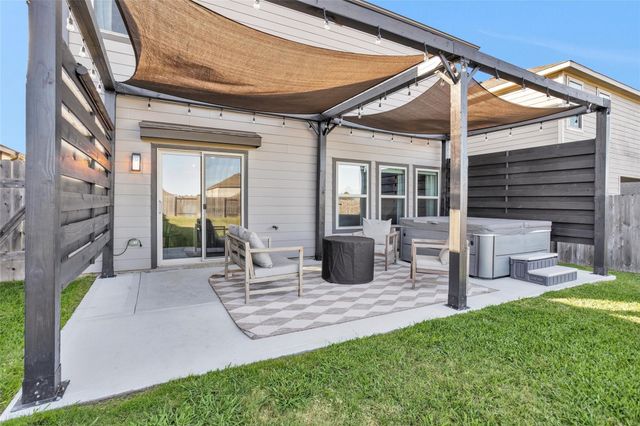 919 Amesbury Court, Conroe, TX 77316