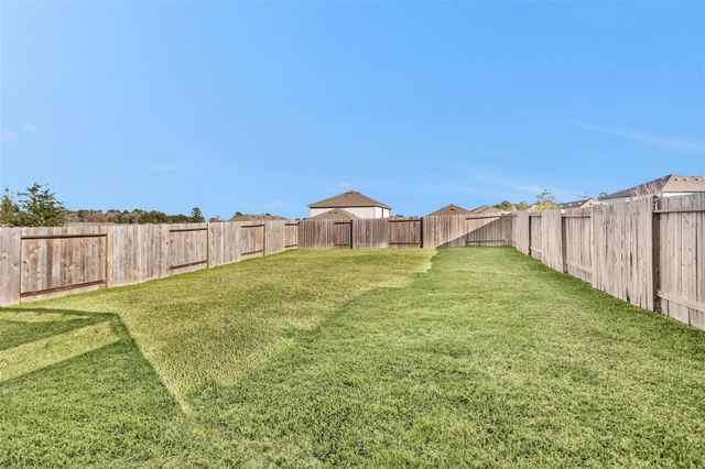 919 Amesbury Court, Conroe, TX 77316