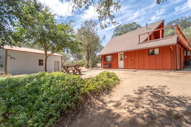 44452 Dinely Dr Drive, Three Rivers, CA 93271